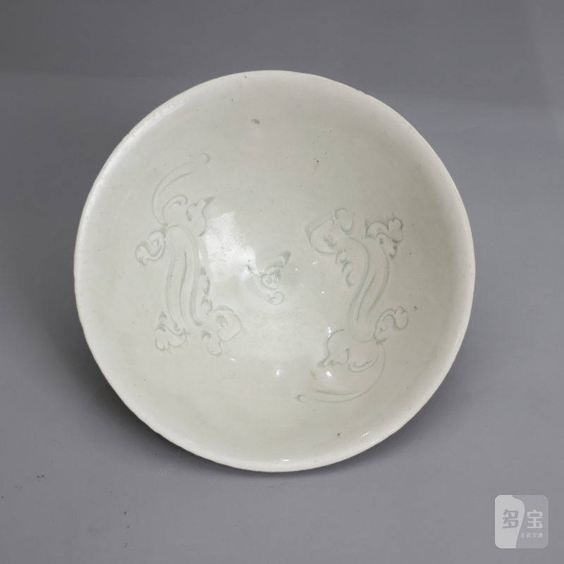明代 青白釉双龙纹碗 - 图8